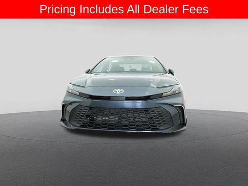 New 2026 Toyota Camry SE FWD image 31