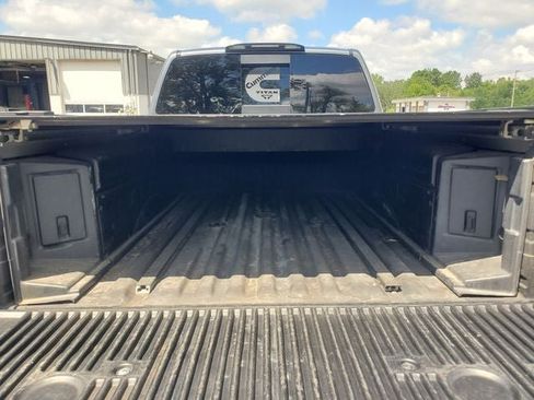 Used 2017 Nissan Titan PRO-4X w/ Pro-4x Convenience Package AWD/4WD image 30