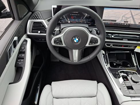 Used 2026 BMW X5 xDrive40i AWD/4WD image 7