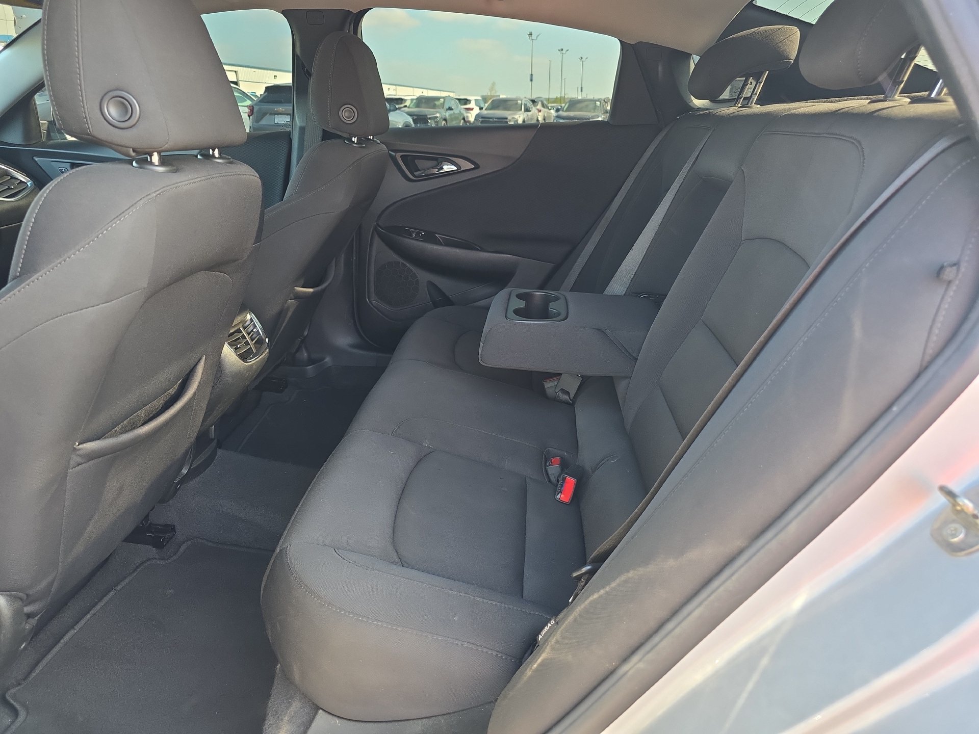 Used 2021 Chevrolet Malibu LT FWD image 11