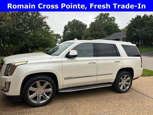 Used 2015 Cadillac Escalade Premium AWD/4WD image 1