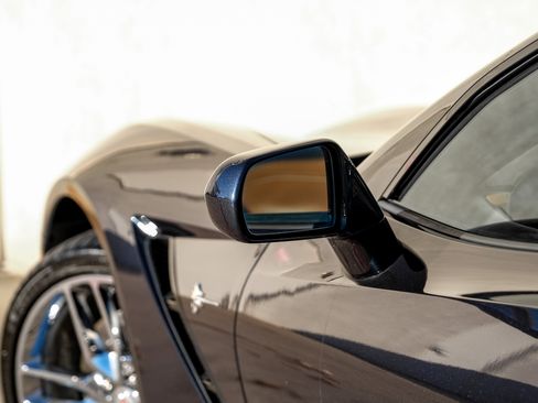 Used 2014 Chevrolet Corvette Stingray Convertible w/ 3LT Preferred Equipment Group image 35