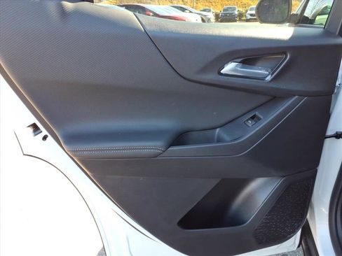 New 2026 Chevrolet Equinox LT w/ Safety and Technology Package image 23