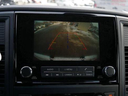 Certified 2024 Nissan Titan SV w/ SV Convenience Package image 25