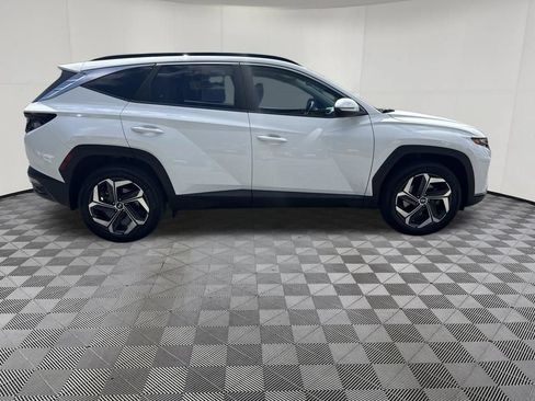 Used 2023 Hyundai Tucson SEL w/ Convenience Package AWD/4WD image 4