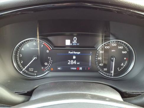 Used 2022 Cadillac XT5 Premium Luxury image 38