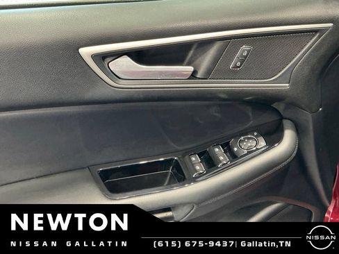 Used 2019 Ford Edge SEL w/ Equipment Group 201A AWD/4WD image 41