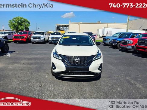 Used 2023 Nissan Murano SV w/ SV Midnight Edition Package AWD/4WD image 2