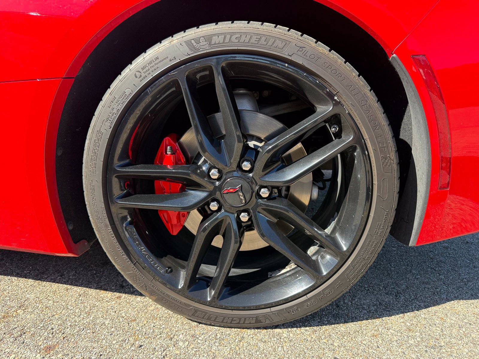 Used 2016 Chevrolet Corvette Stingray Coupe w/ 2LT Preferred Equipment Group RWD image 7