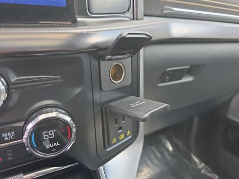 Used 2021 Ford F150 Platinum w/ Equipment Group 701A High image 29