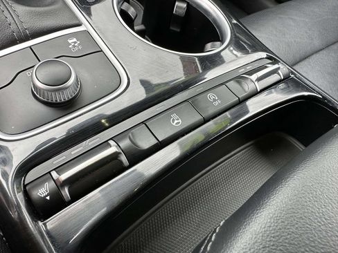 Used 2020 Kia Stinger GT-Line AWD/4WD image 21