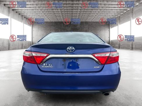 Used 2015 Toyota Camry XSE w/ Moonroof Package FWD image 6