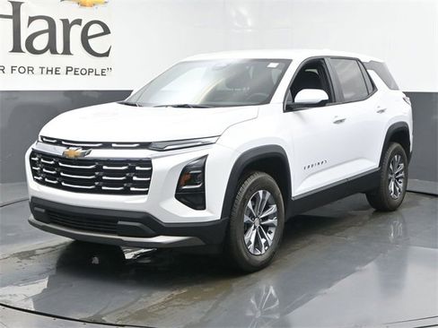 New 2026 Chevrolet Equinox LT w/ LPO, Floor Liner Package image 12