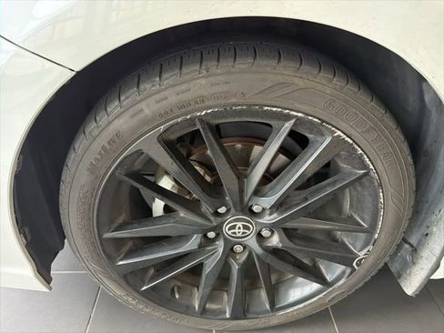 Used 2021 Toyota Camry XSE image 7