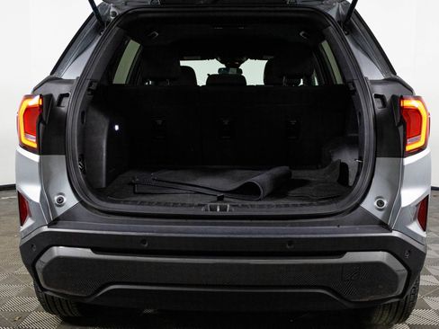 Certified 2025 GMC Terrain Elevation image 34