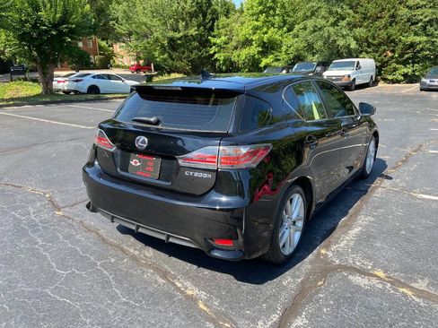 Used 2014 Lexus CT 200h image 6