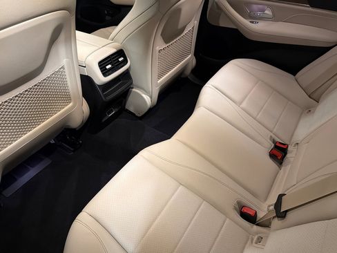 New 2026 Mercedes-Benz GLE 350 4MATIC image 11