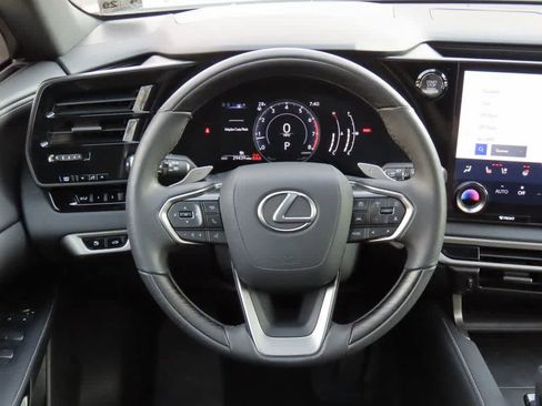Used 2024 Lexus RX 350 Premium w/ Accessory Package (Z1) image 19