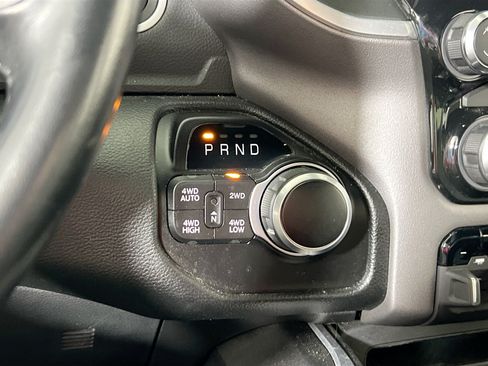 Used 2022 RAM 1500 Big Horn AWD/4WD image 17