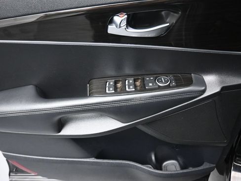 Used 2019 Kia Sorento S AWD/4WD image 10