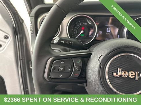 Used 2023 Jeep Wrangler Unlimited w/ Convenience Group AWD/4WD image 25