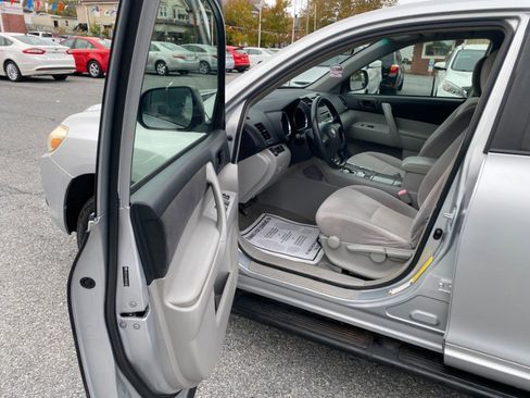 Used 2008 Toyota Highlander 4WD image 11