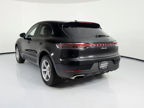 Certified 2020 Porsche Macan AWD/4WD image 3