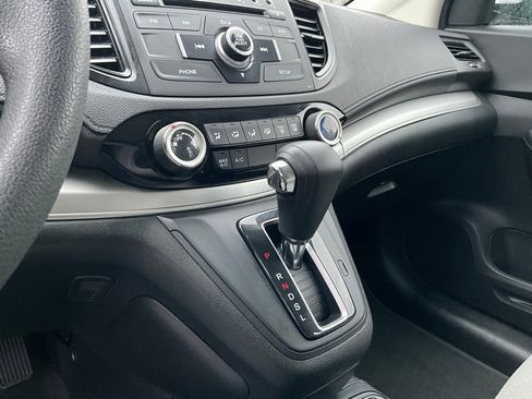 Used 2016 Honda CR-V LX image 19