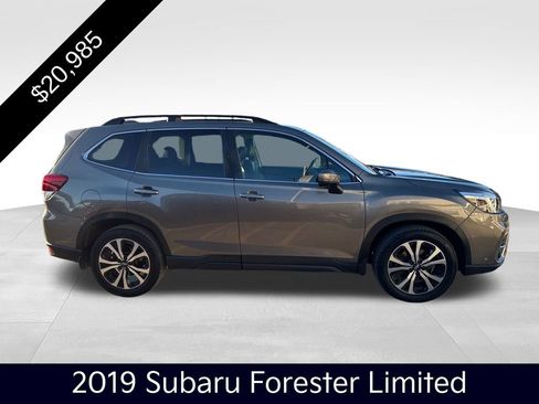 Used 2019 Subaru Forester Limited w/ Popular Package #3 image 6