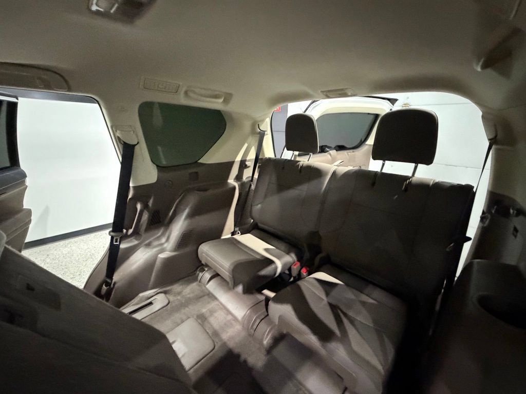 Used 2019 Lexus GX 460 Premium AWD/4WD image 31