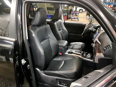 Used 2024 Toyota 4Runner Limited image 8