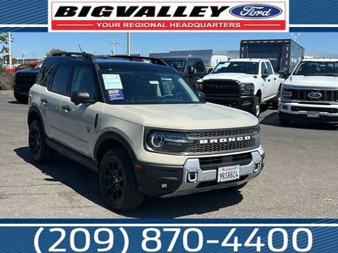 Certified 2025 Ford Bronco Sport Badlands AWD/4WD image 1