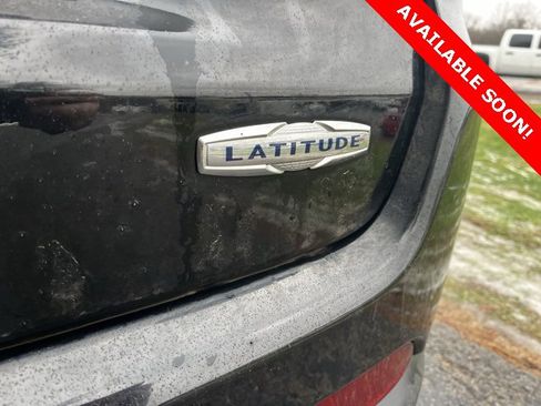 Certified 2023 Jeep Compass Latitude image 7