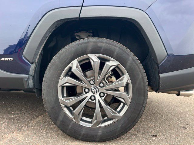 Used 2022 Toyota RAV4 Limited w/ Limited Grade Weather Package AWD/4WD image 14