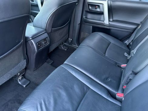 Used 2010 Toyota 4Runner Limited image 15