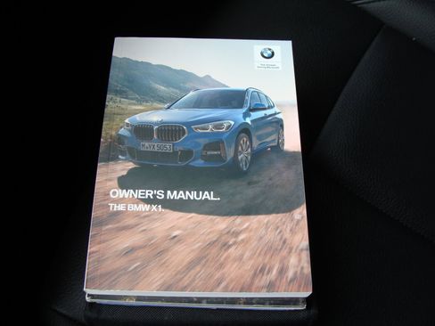 Used 2021 BMW X1 xDrive28i w/ Convenience Package AWD/4WD image 7