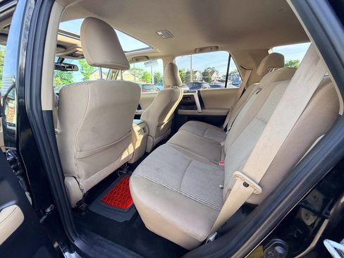 Used 2010 Toyota 4Runner Limited AWD/4WD image 50