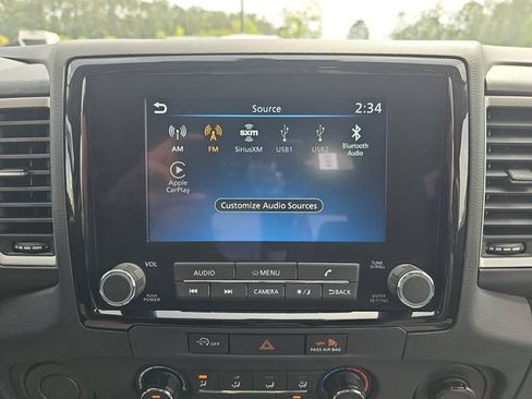 Used 2024 Nissan Frontier SV RWD image 27