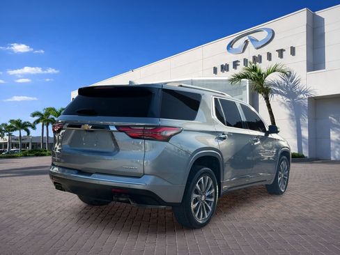 Used 2023 Chevrolet Traverse Premier AWD/4WD image 7