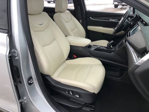 Used 2020 Cadillac XT5 Sportv image 24