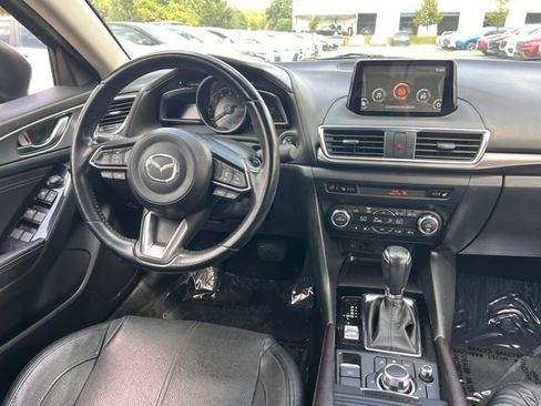 Used 2017 MAZDA MAZDA3 Grand Touring w/ Premium Equipment Package FWD image 17