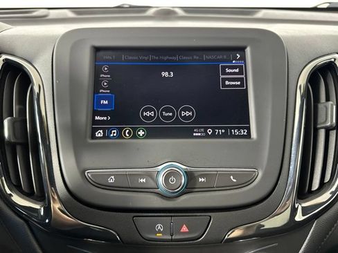 Used 2022 Chevrolet Equinox RS AWD/4WD image 7