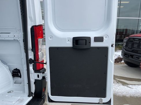 New 2026 RAM ProMaster 2500 image 14