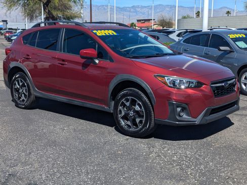 Used 2018 Subaru Crosstrek 2.0i Premium w/ Eyesight System image 1