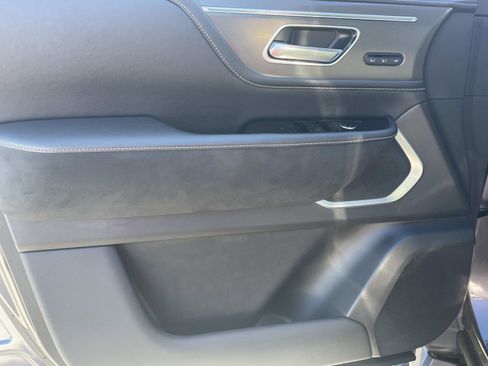 Certified 2025 INFINITI QX80 Luxe image 14