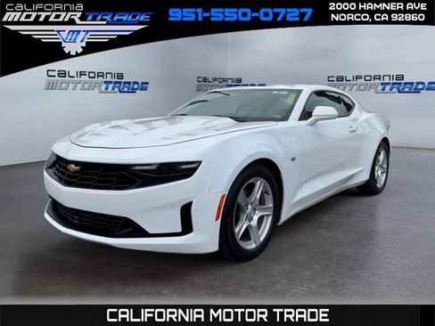 Used 2023 Chevrolet Camaro LT image 1