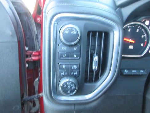 Used 2022 Chevrolet Silverado 2500 LTZ w/ LTZ Plus Package image 27