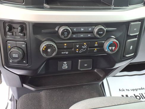 Used 2024 Ford F250 XL w/ STX Appearance Package AWD/4WD image 19