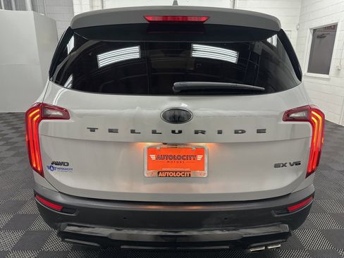 Used 2021 Kia Telluride EX w/ EX Premium Package image 9