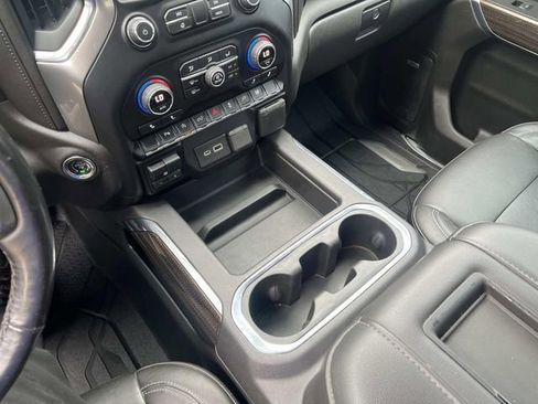 Used 2020 Chevrolet Silverado 1500 RST w/ Texas Edition image 21